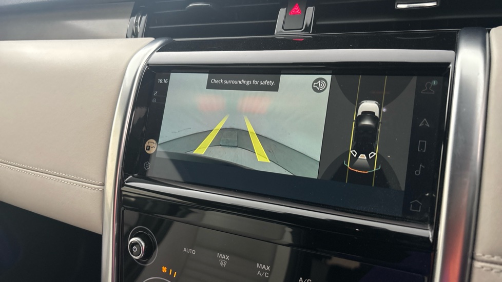 LAND ROVER DISCOVERY SPORT reverse camera