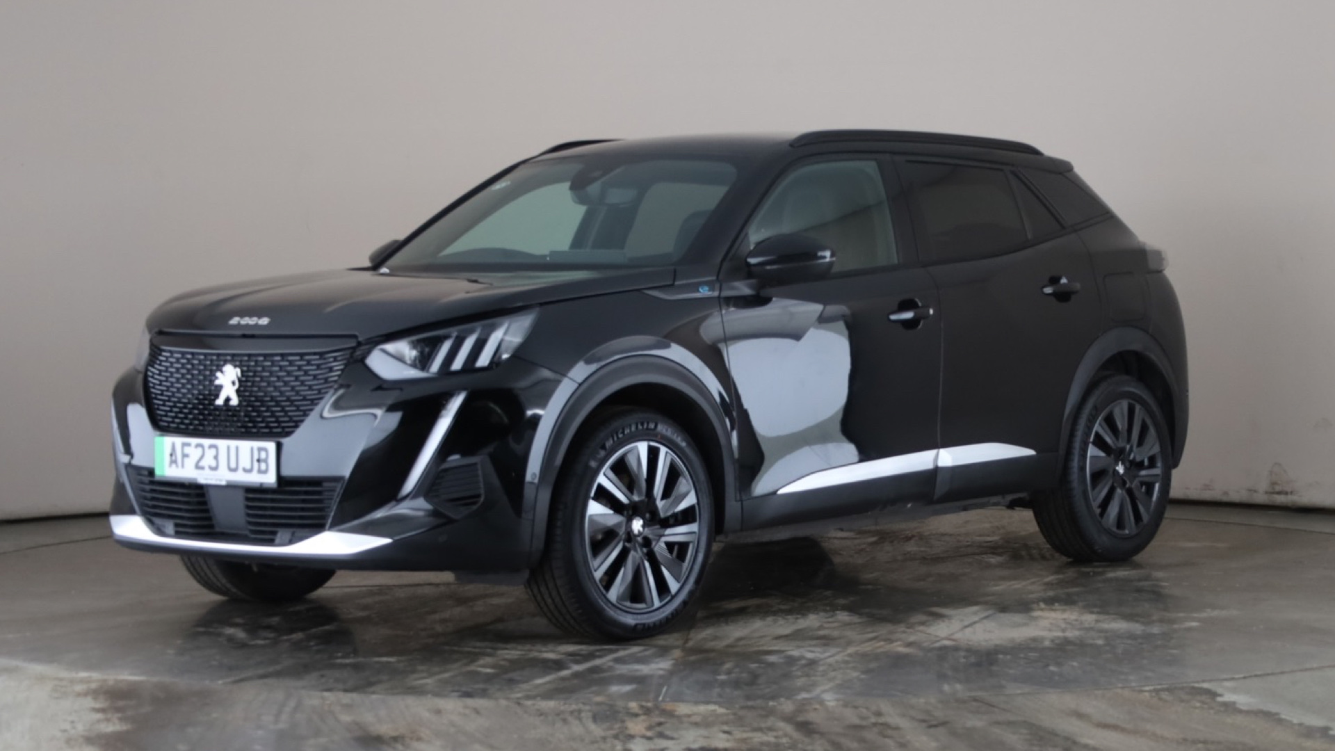 100kW GT Premium 50kWh 5dr Auto [11kWCh] [2022]