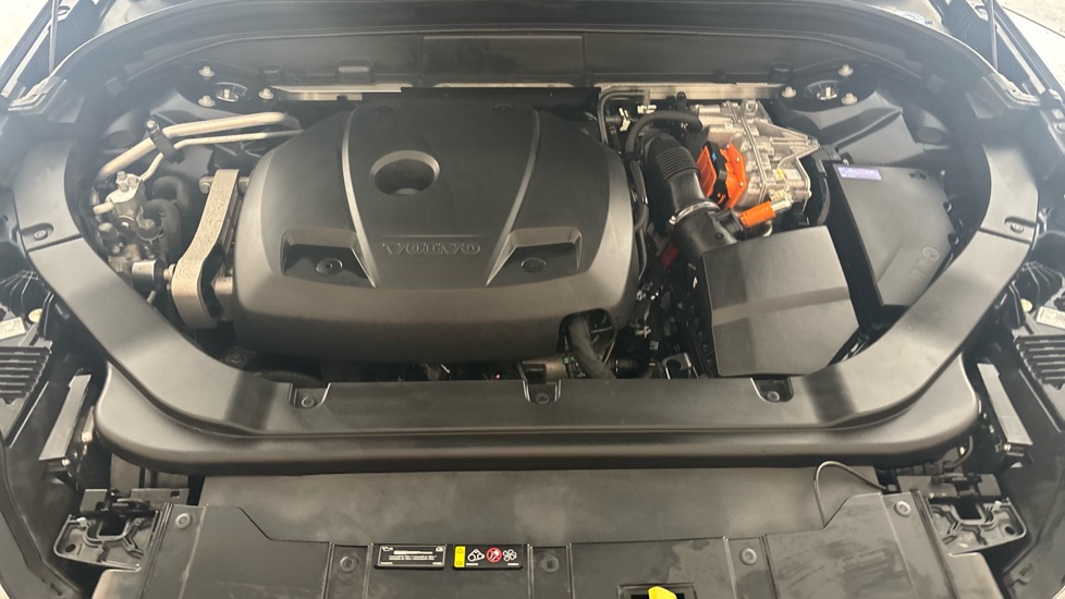 VOLVO XC60 Image 16