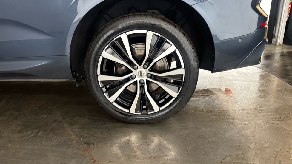 VOLVO XC60 Image 18