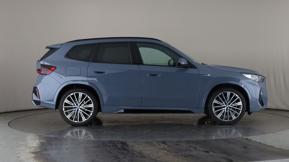 BMW X1 Image 6