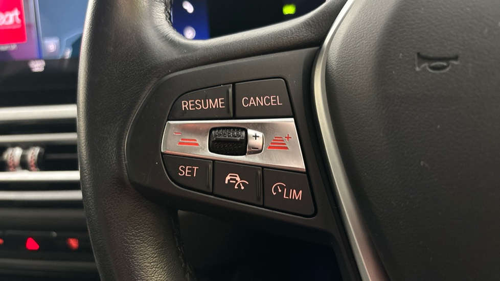 BMW I4 Cruise control