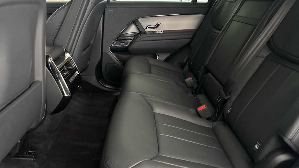 LAND ROVER RANGE ROVER SPORT Image 14