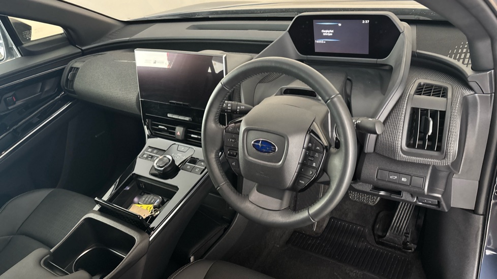 SUBARU SOLTERRA Image 9