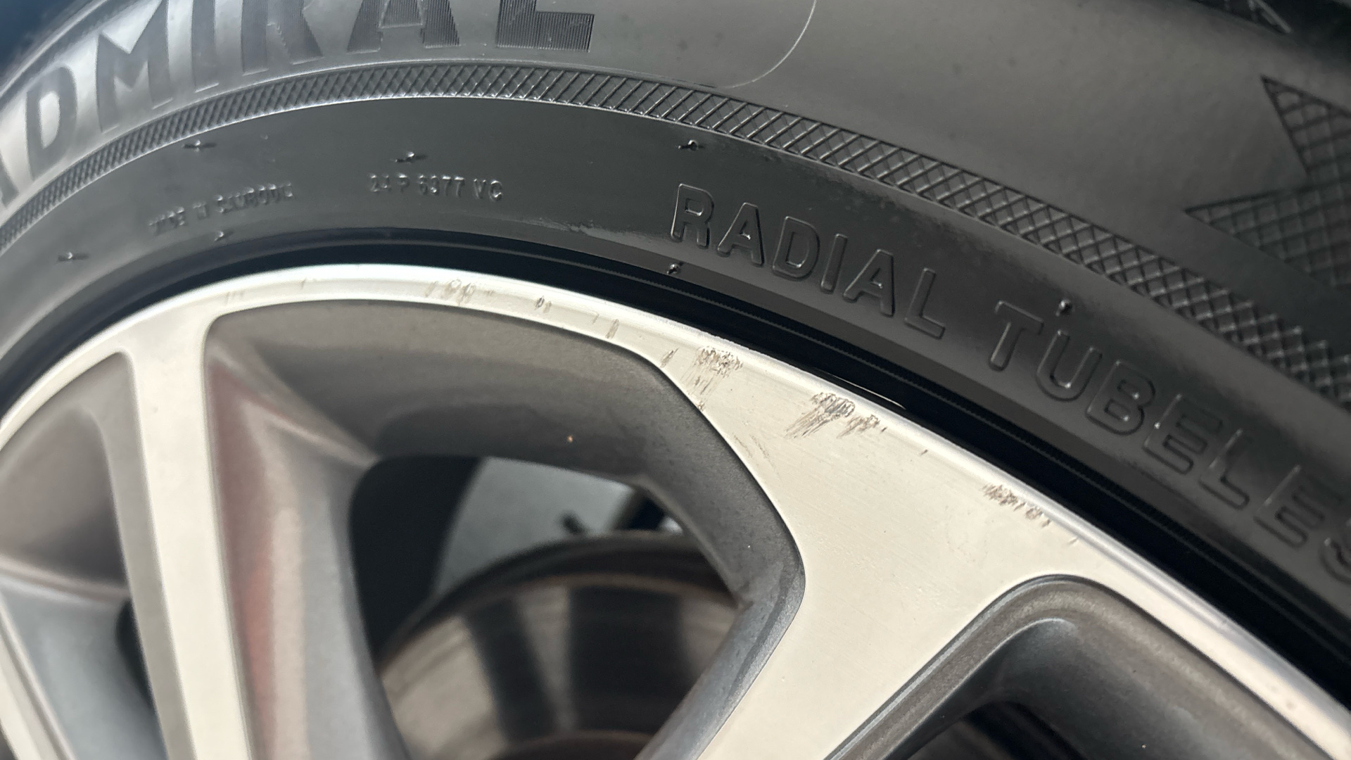 4027597 2.0 P400e Autobiography Dynamic 5dr Auto