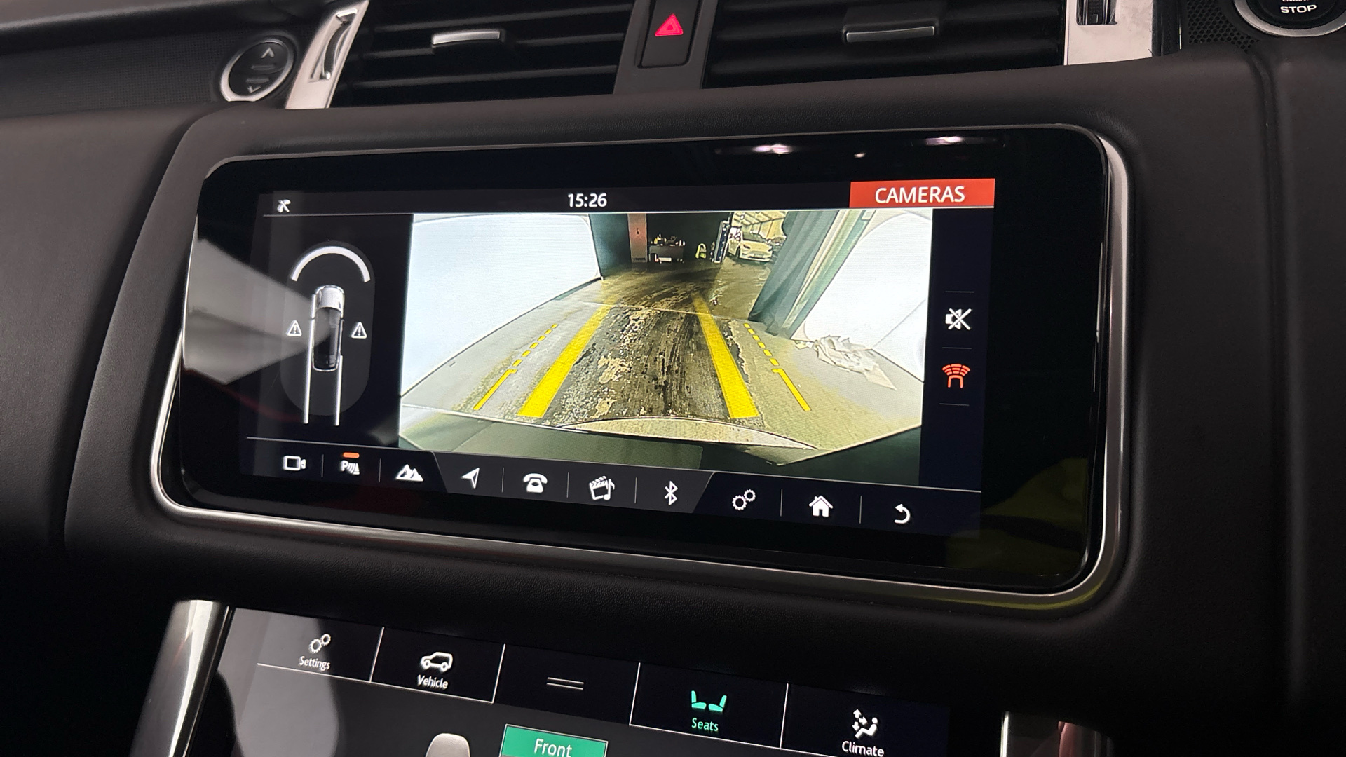 4027597 2.0 P400e Autobiography Dynamic 5dr Auto