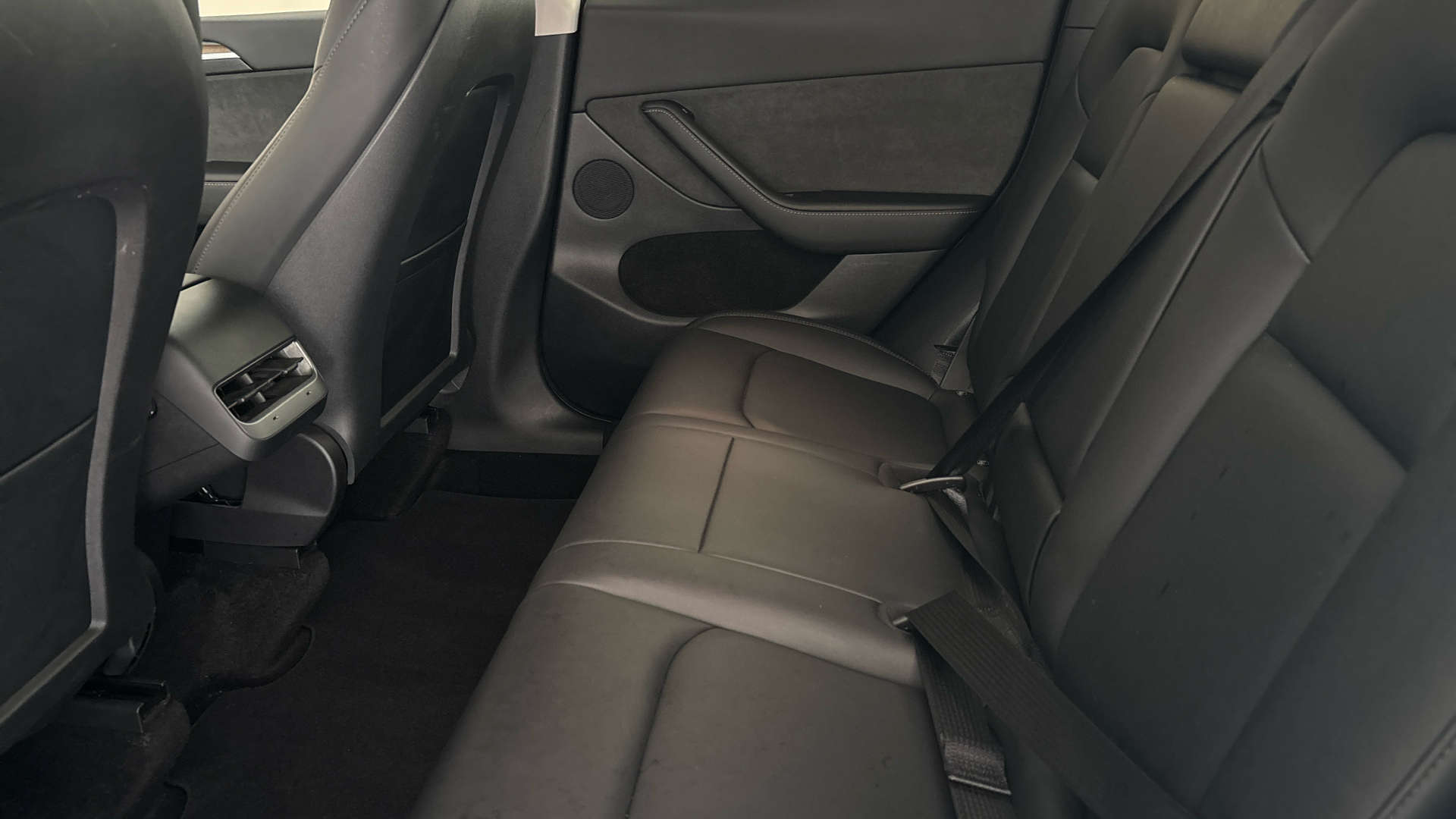 4020668 Long Range AWD 5dr Auto