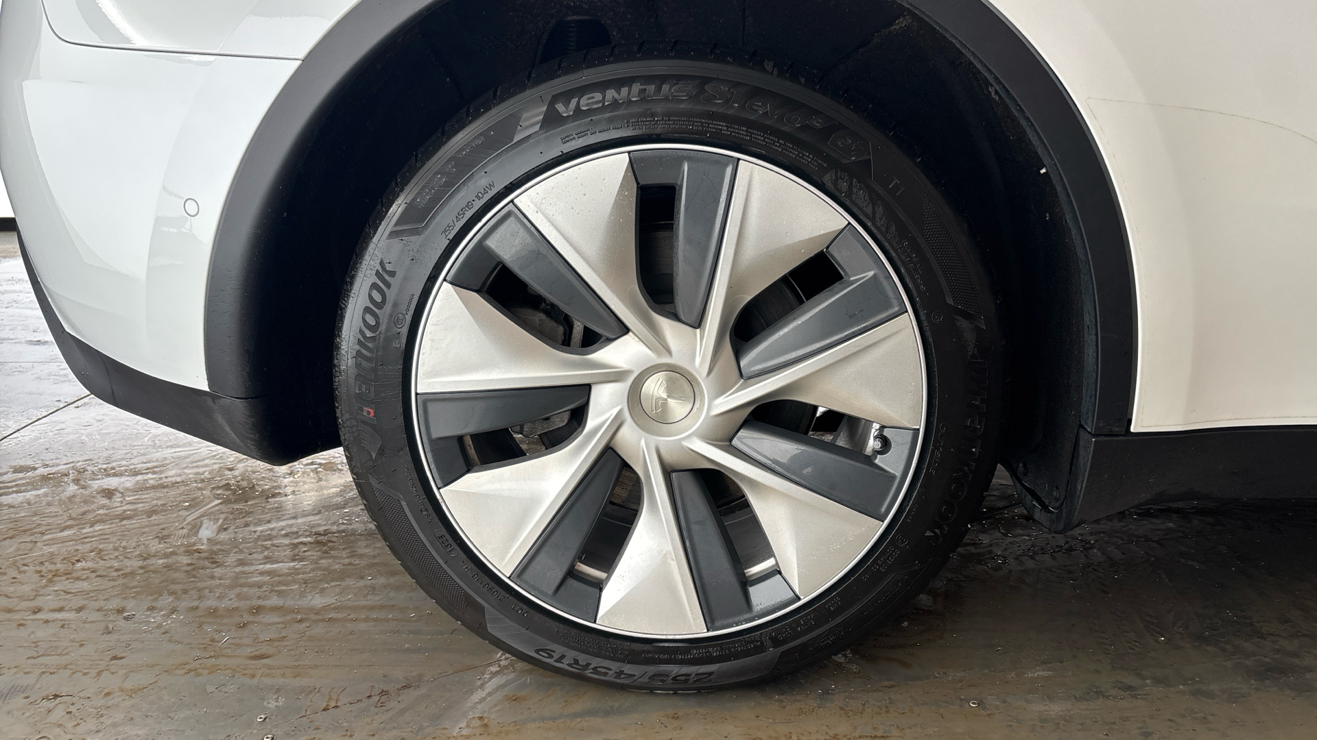 4020668 Long Range AWD 5dr Auto