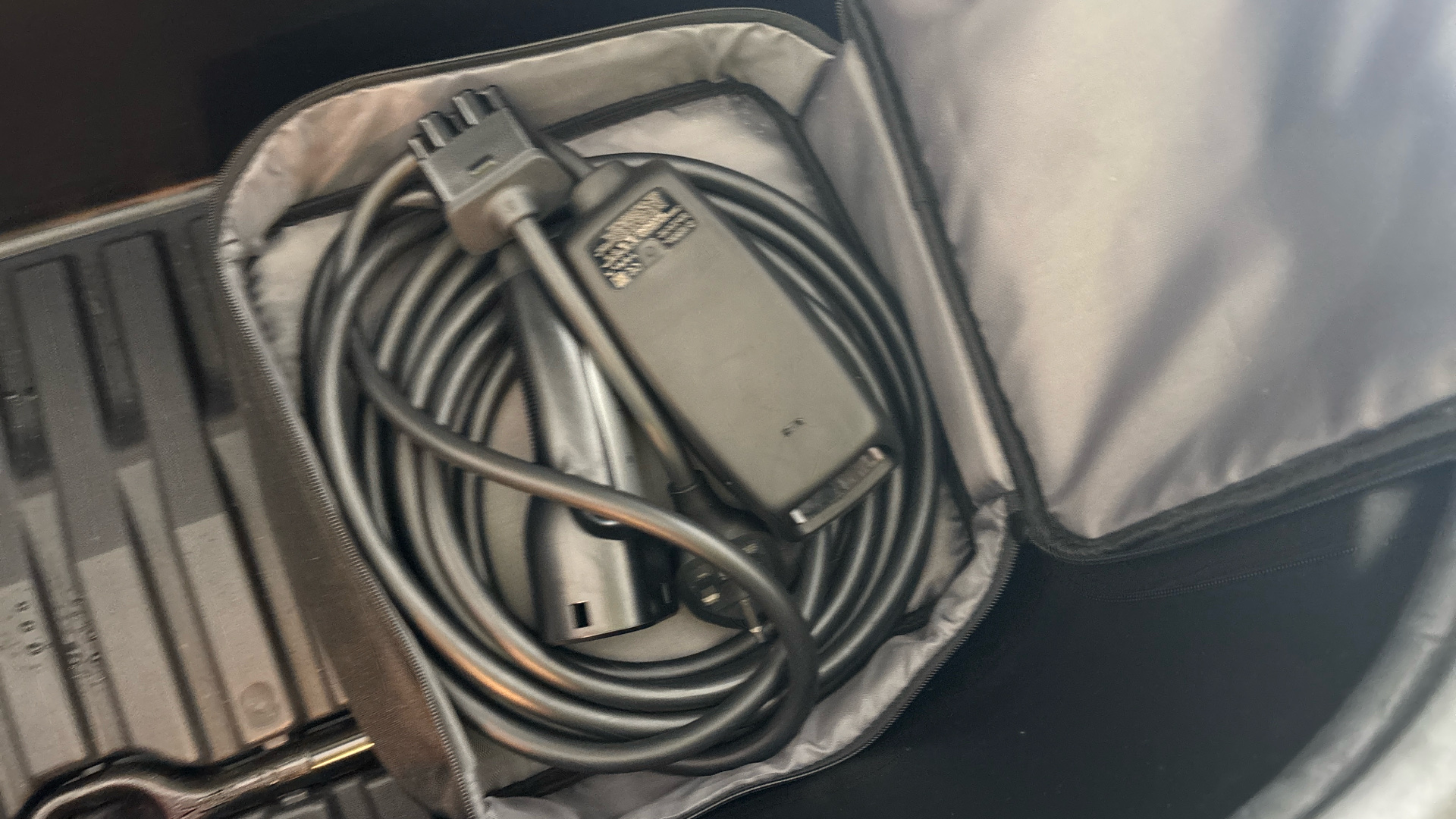 4020668 Long Range AWD 5dr Auto