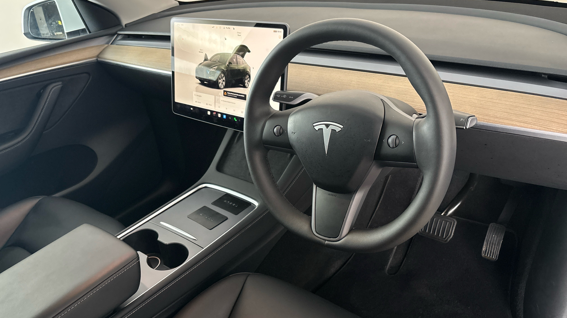 4020641 Long Range AWD 5dr Auto