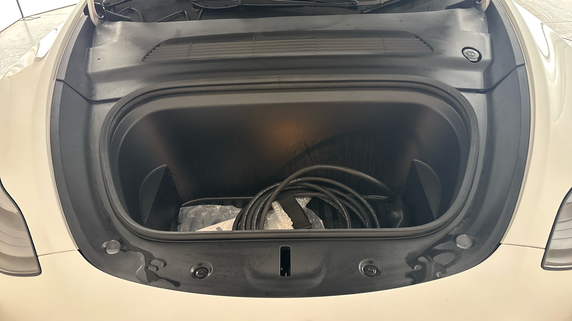 4020641 Long Range AWD 5dr Auto