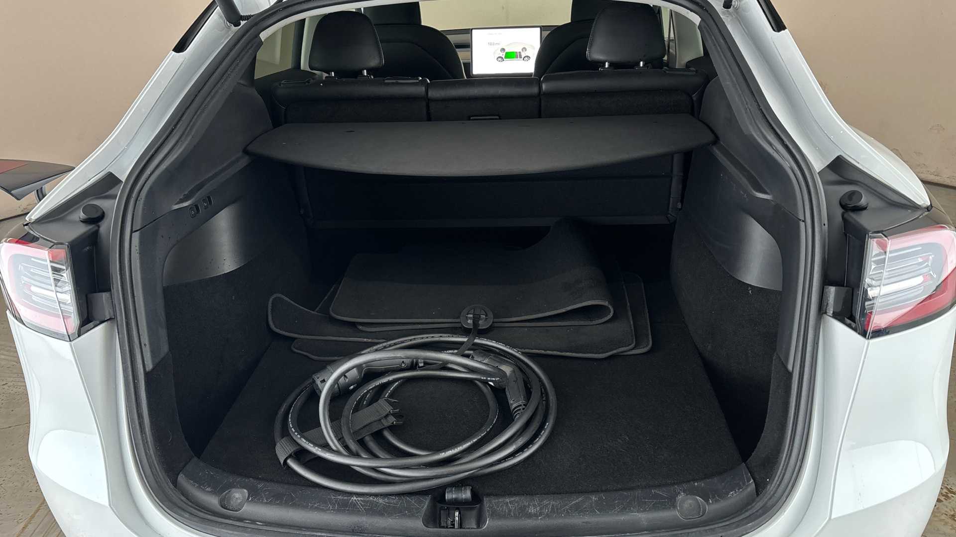 4060153 Long Range AWD 5dr Auto