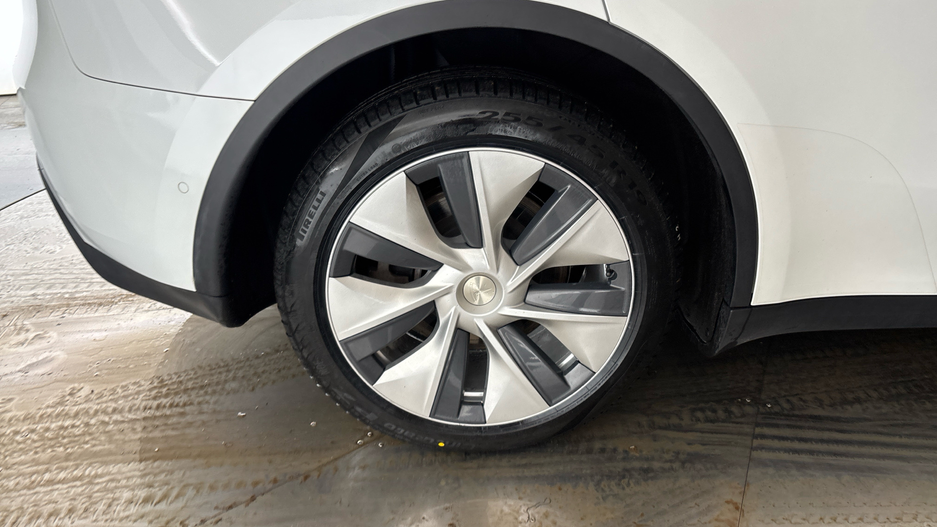 4060153 Long Range AWD 5dr Auto