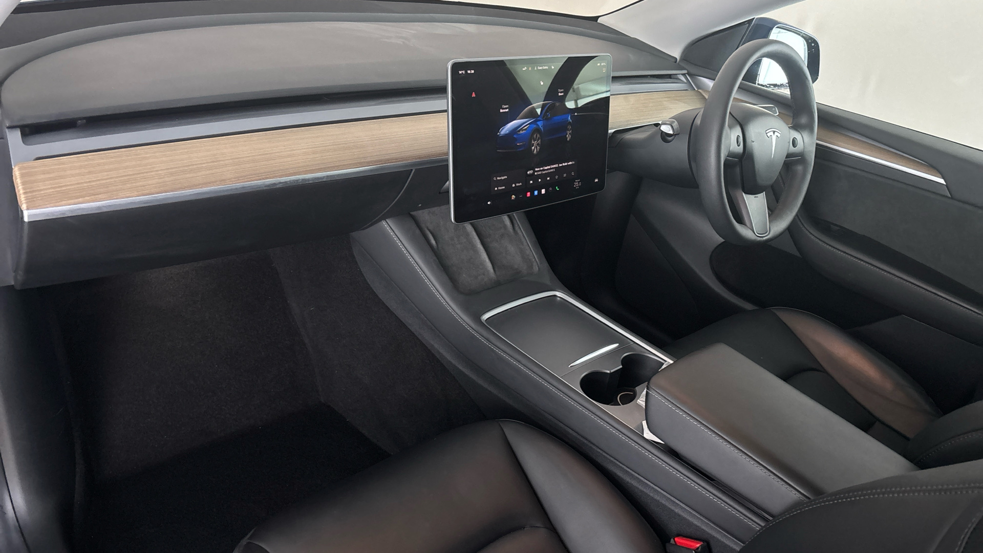 4020681 Long Range AWD 5dr Auto