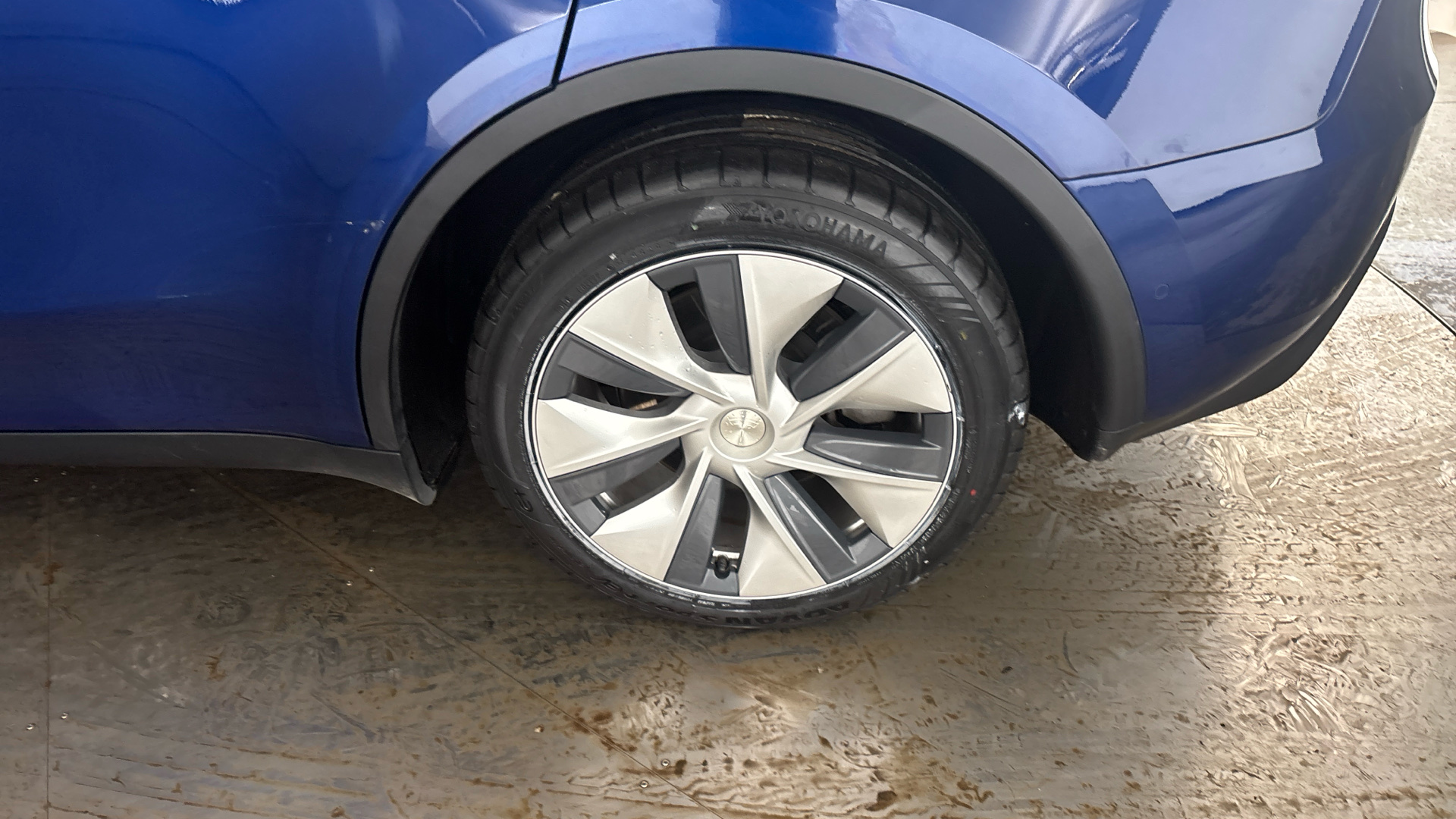 4020681 Long Range AWD 5dr Auto