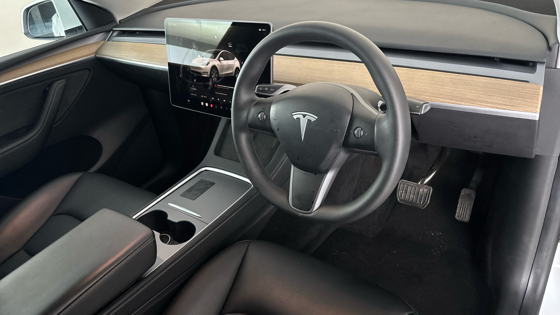 4020917 Long Range AWD 5dr Auto