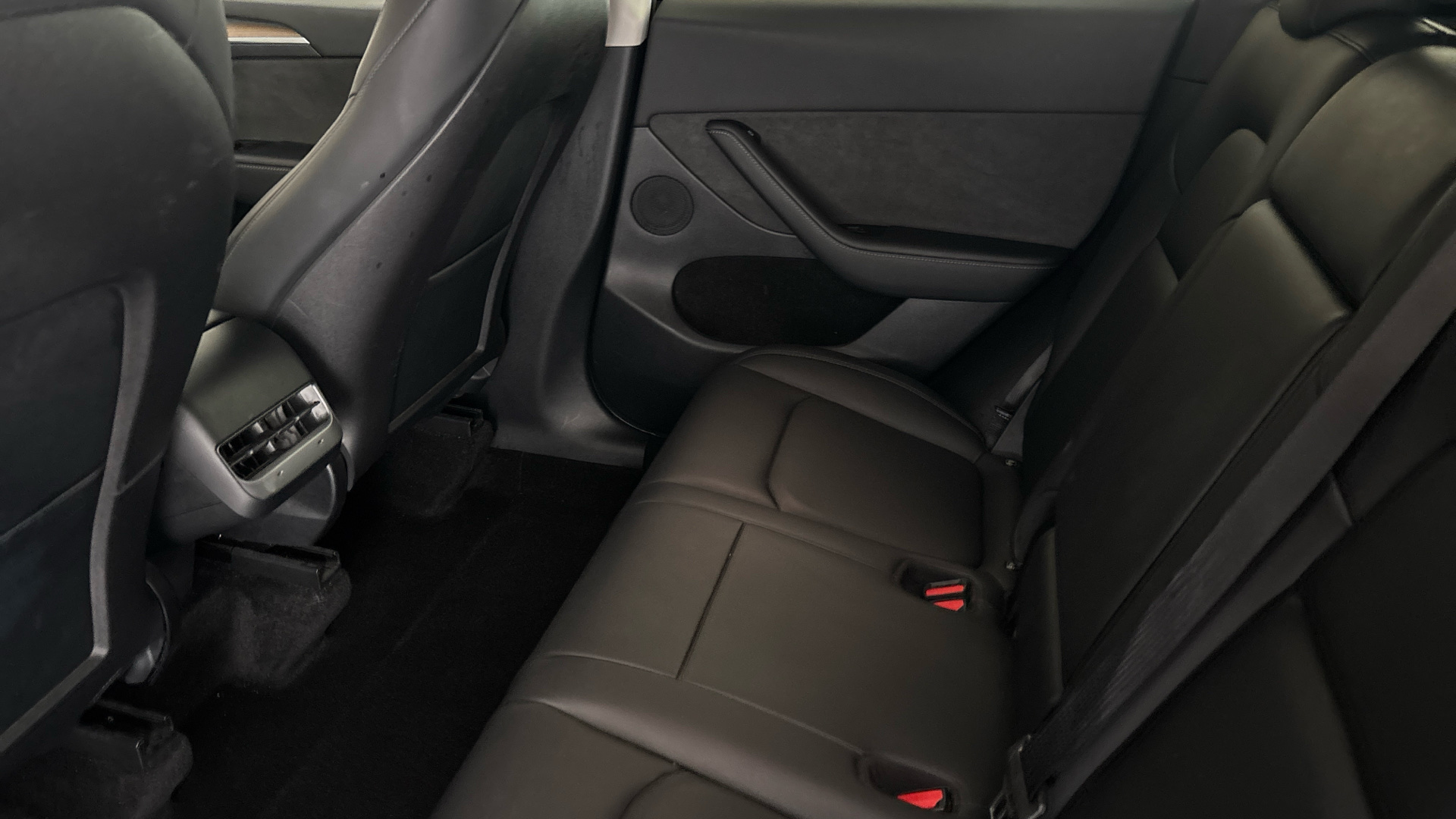 4020917 Long Range AWD 5dr Auto