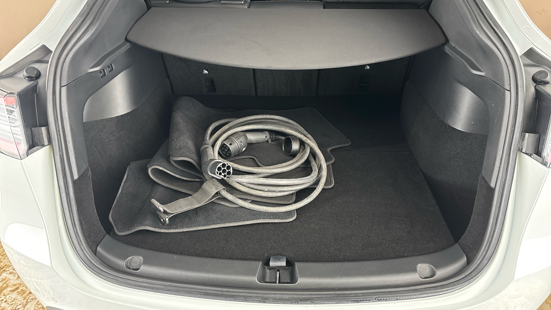 4058720 Long Range AWD 5dr Auto