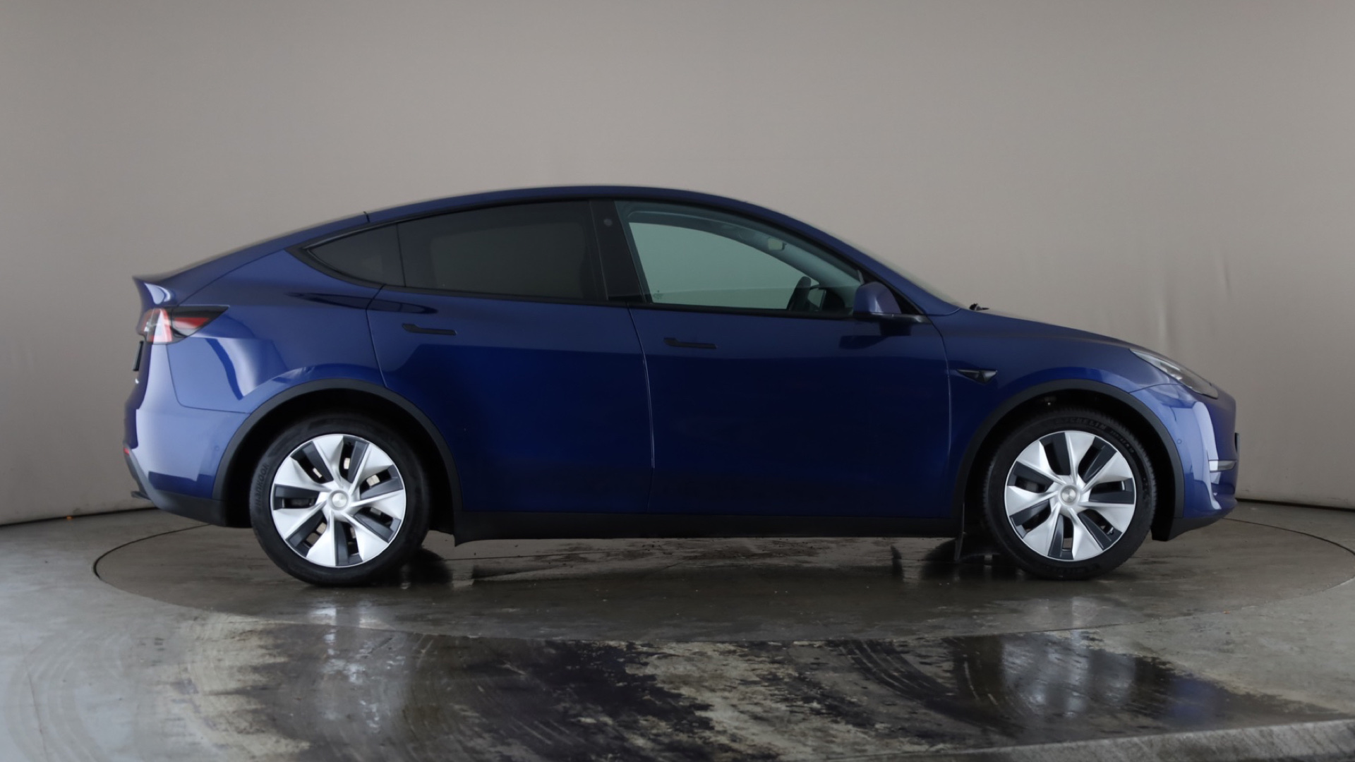 4020642 Long Range AWD 5dr Auto