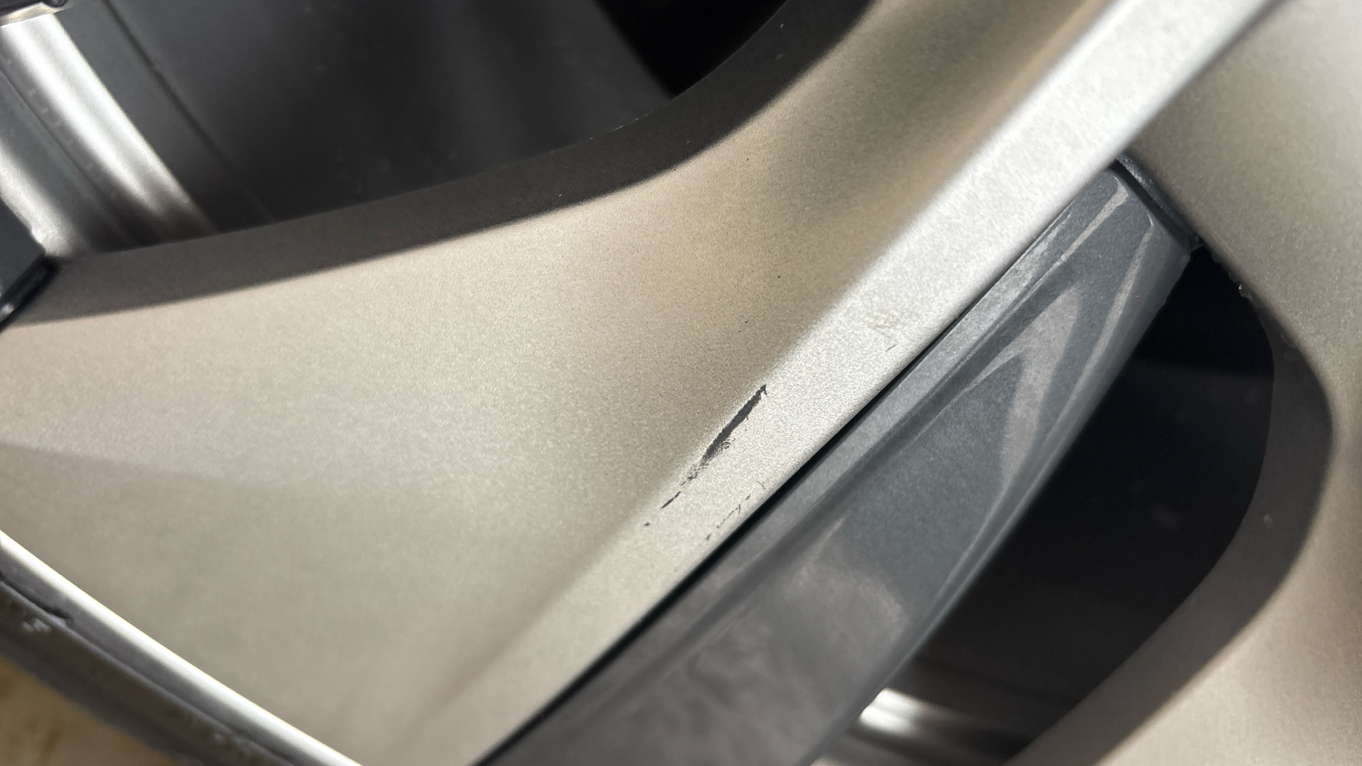 4020642 Long Range AWD 5dr Auto