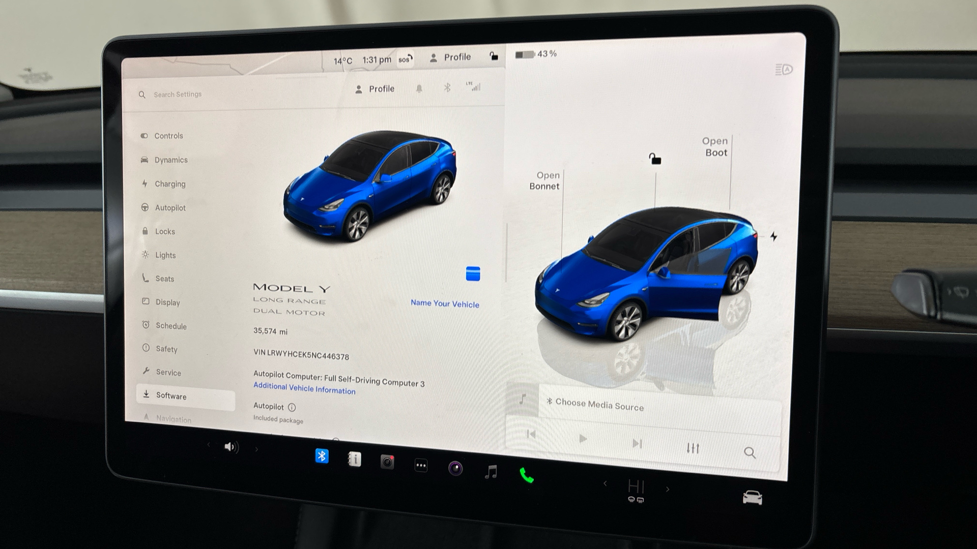 4020642 Long Range AWD 5dr Auto