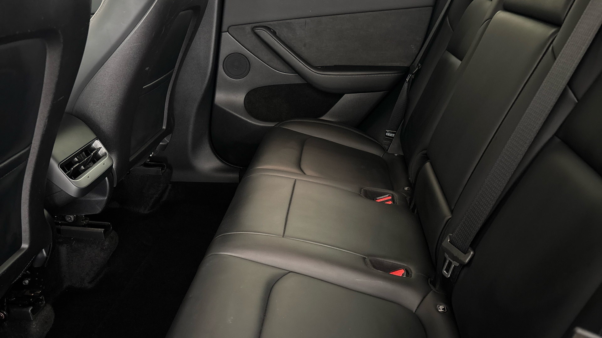 4020642 Long Range AWD 5dr Auto