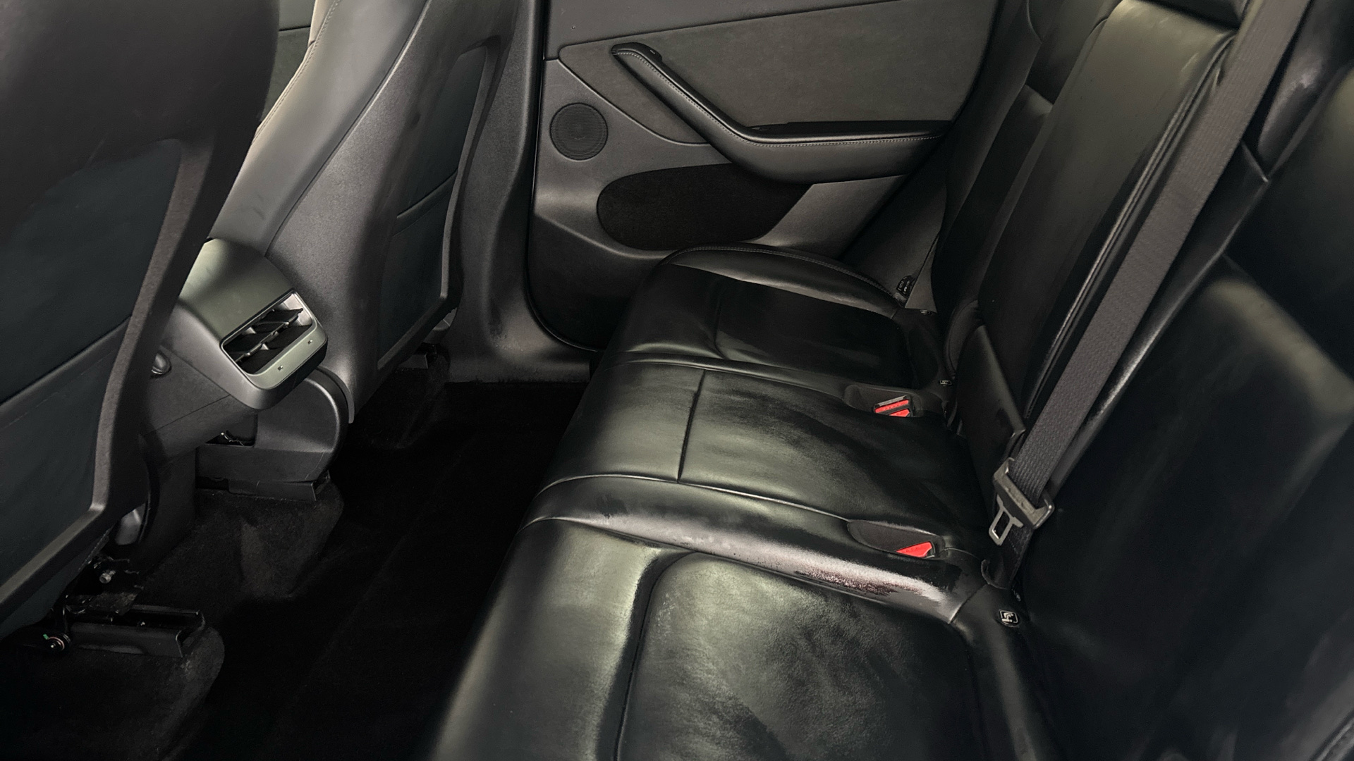 4049539 Long Range AWD 5dr Auto