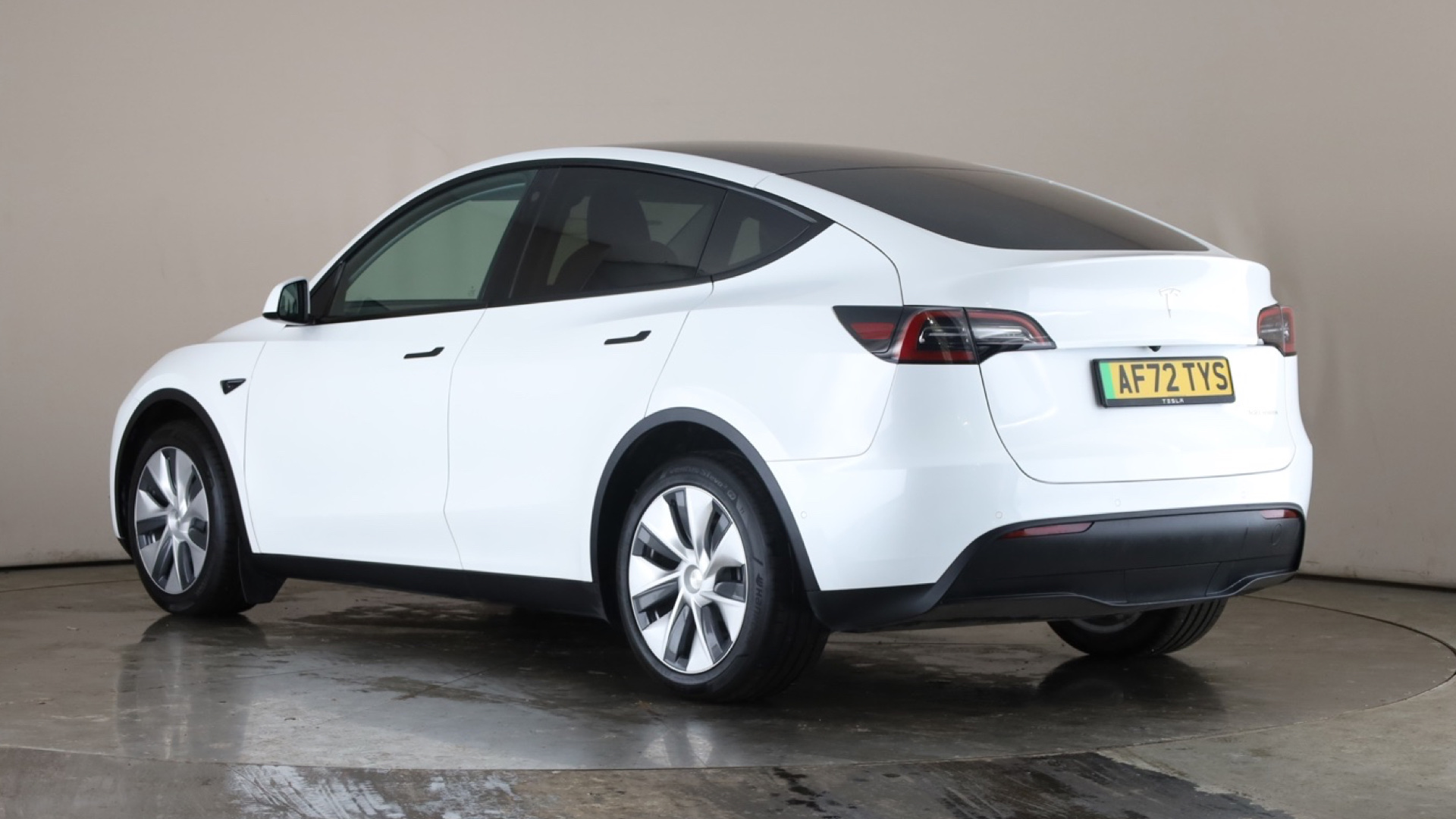 4049554 Long Range AWD 5dr Auto