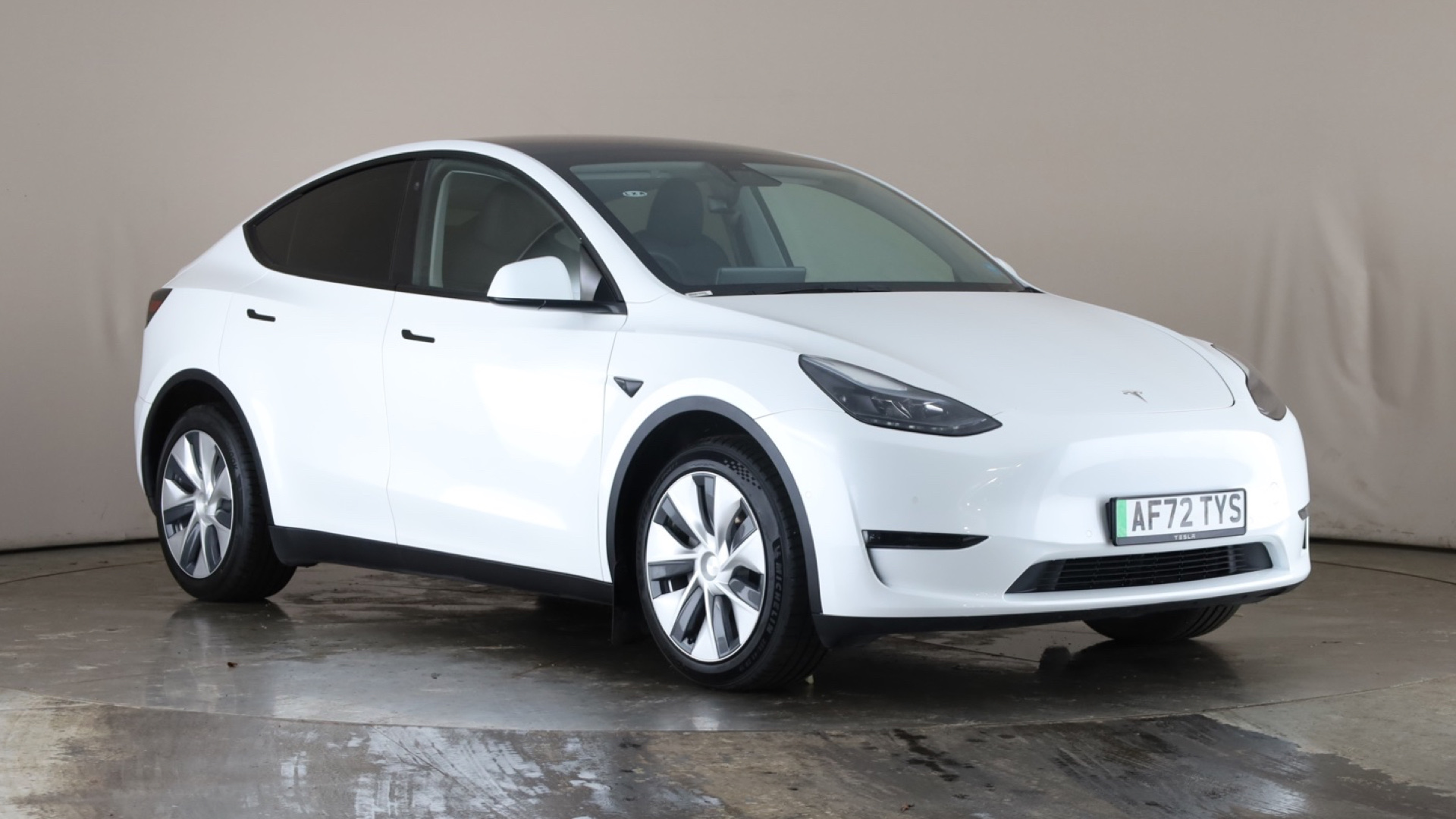 4049554 Long Range AWD 5dr Auto