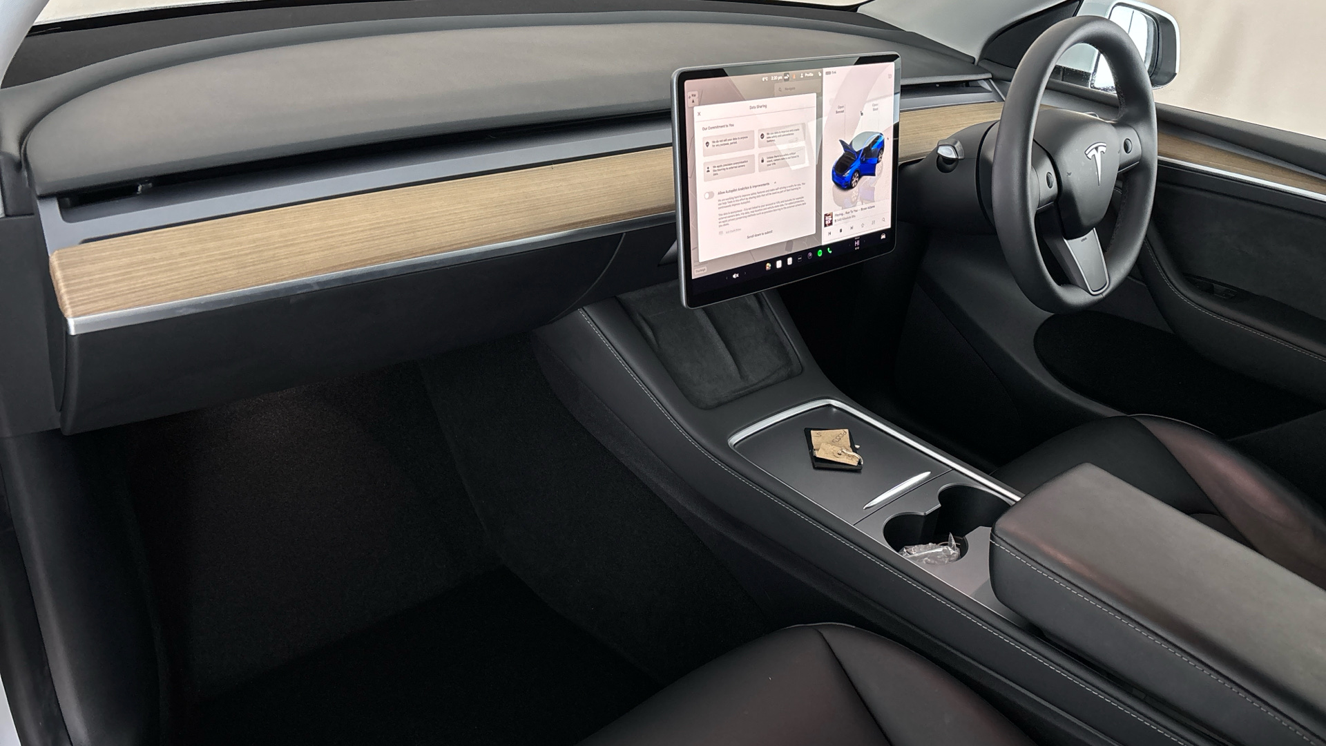 4049554 Long Range AWD 5dr Auto