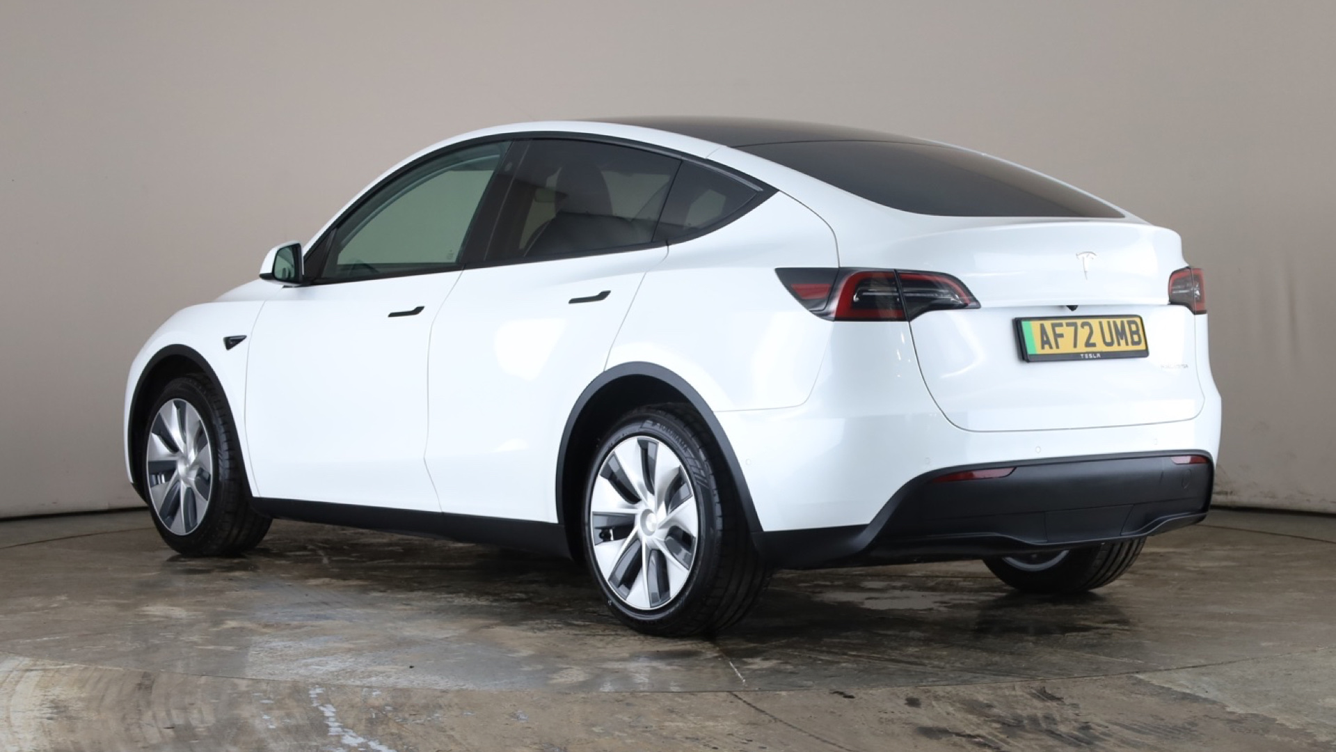 4049549 Long Range AWD 5dr Auto