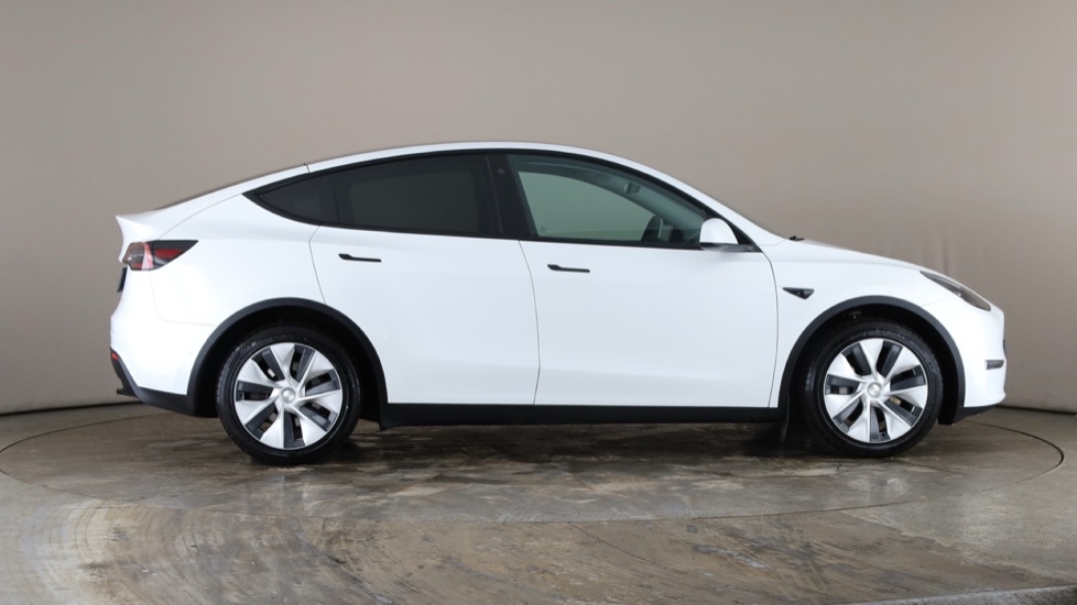 TESLA MODEL Y Image 6