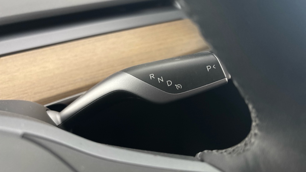 TESLA MODEL Y cruise control