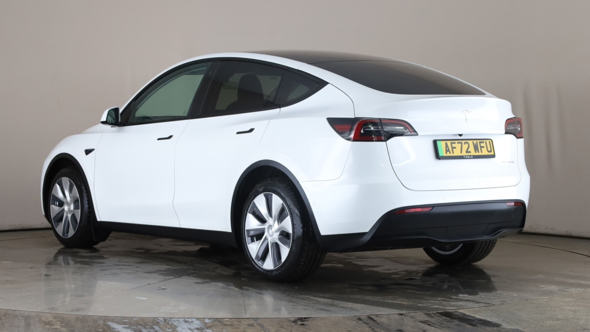 4049550 Long Range AWD 5dr Auto