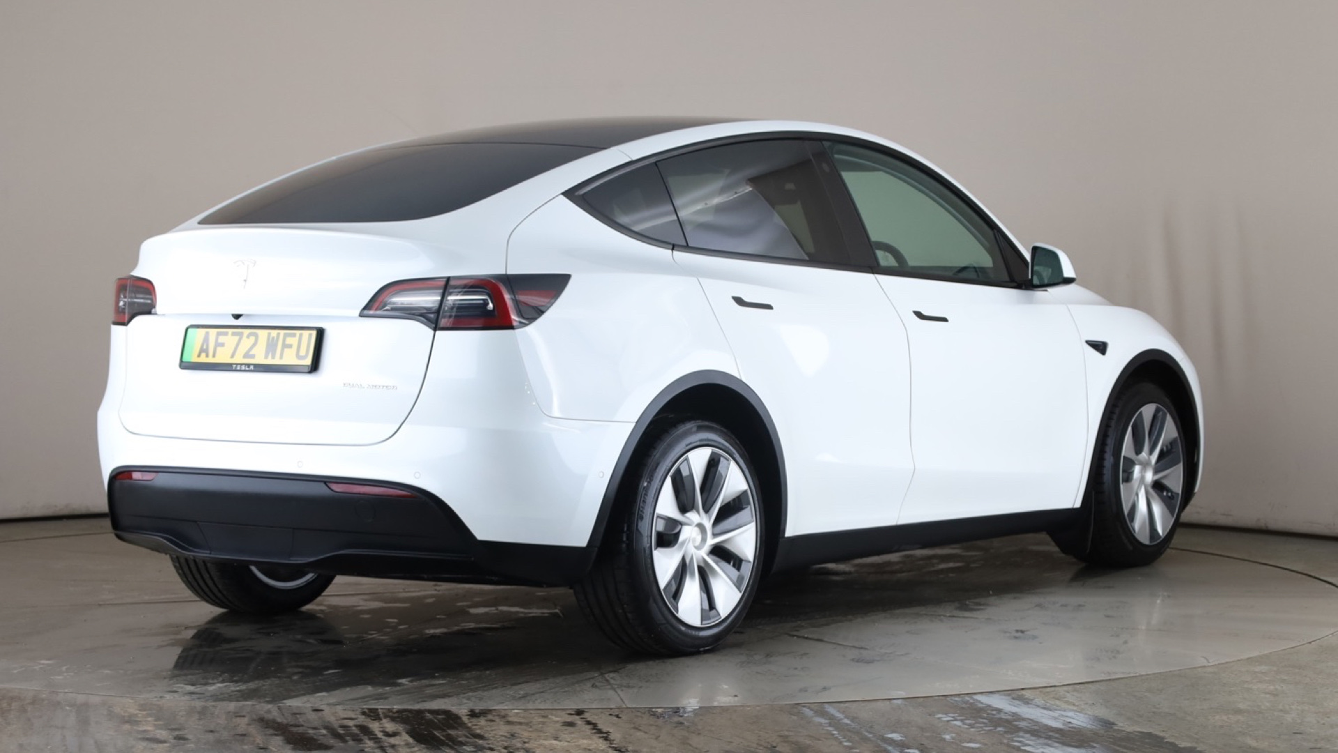 4049550 Long Range AWD 5dr Auto