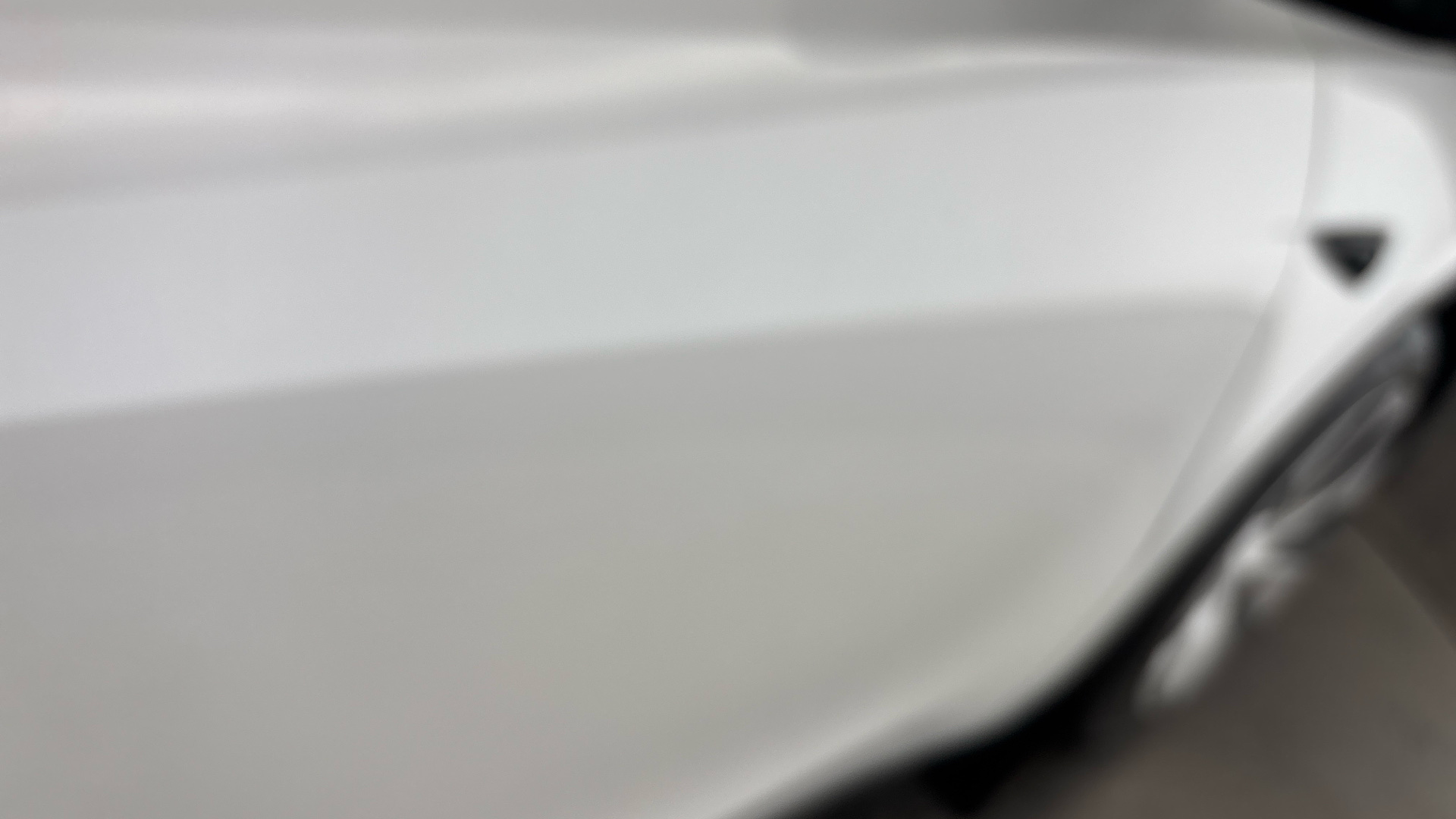 4049550 Long Range AWD 5dr Auto