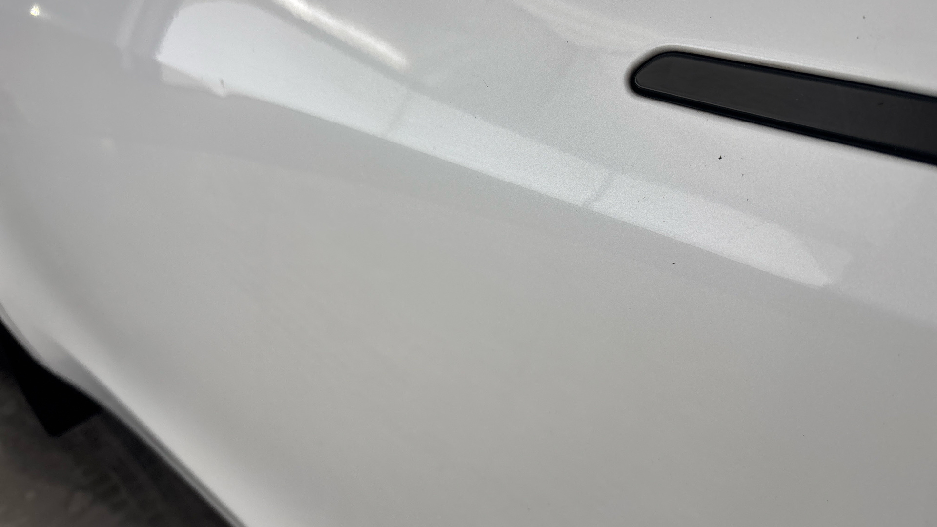 4049550 Long Range AWD 5dr Auto