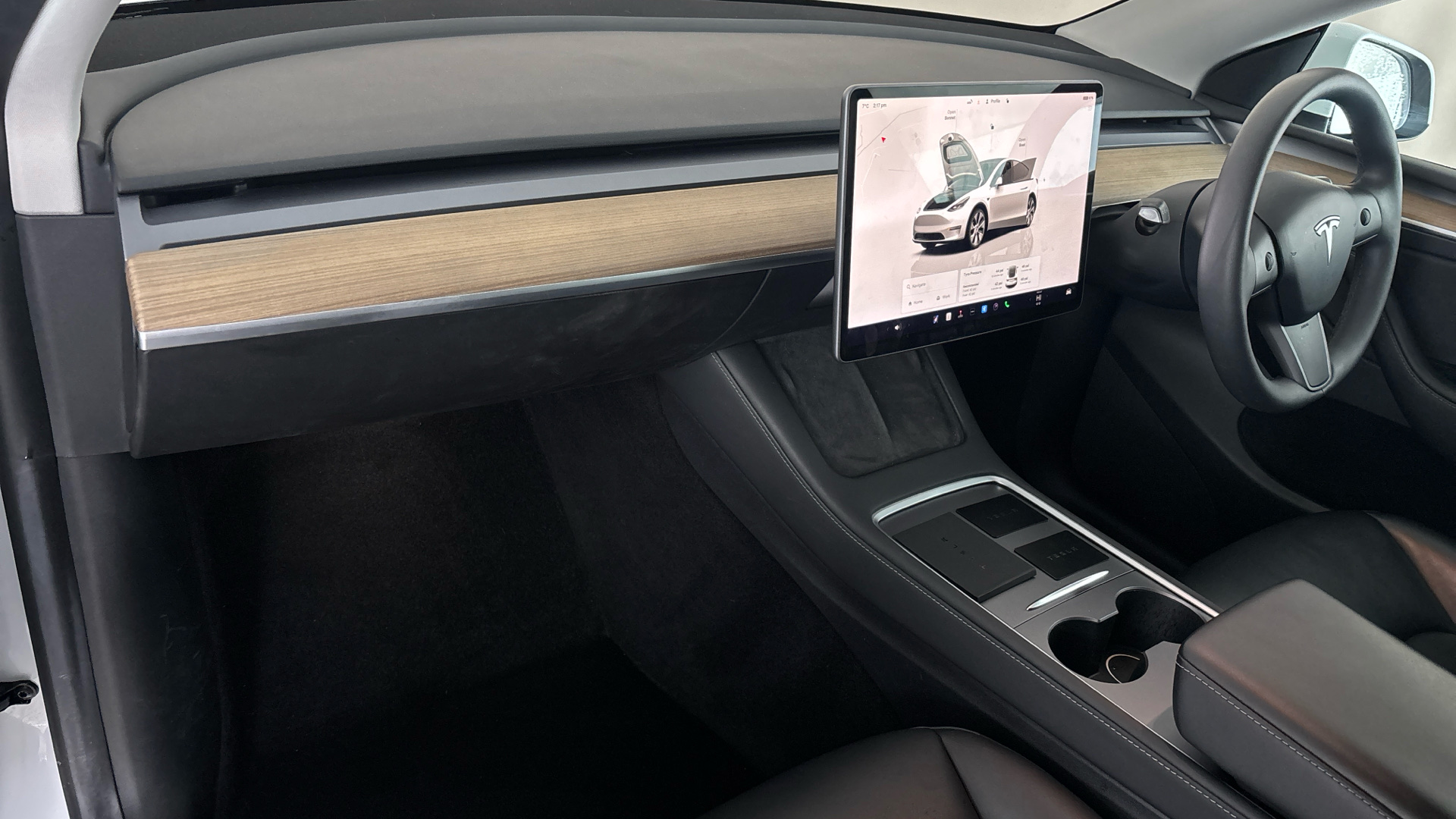 4049550 Long Range AWD 5dr Auto