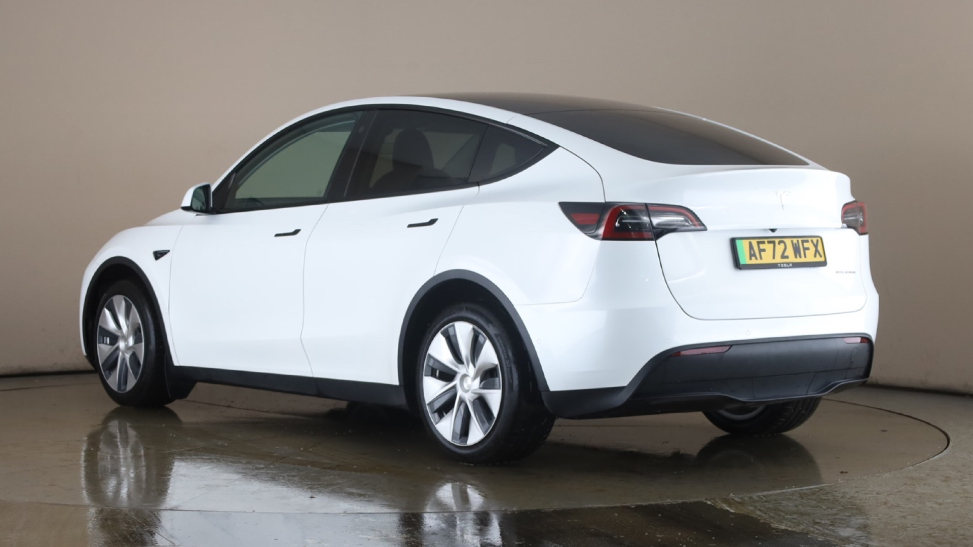 4020916 Long Range AWD 5dr Auto