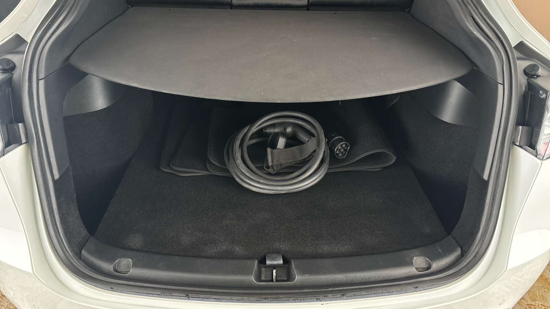 4027784 Long Range AWD 5dr Auto