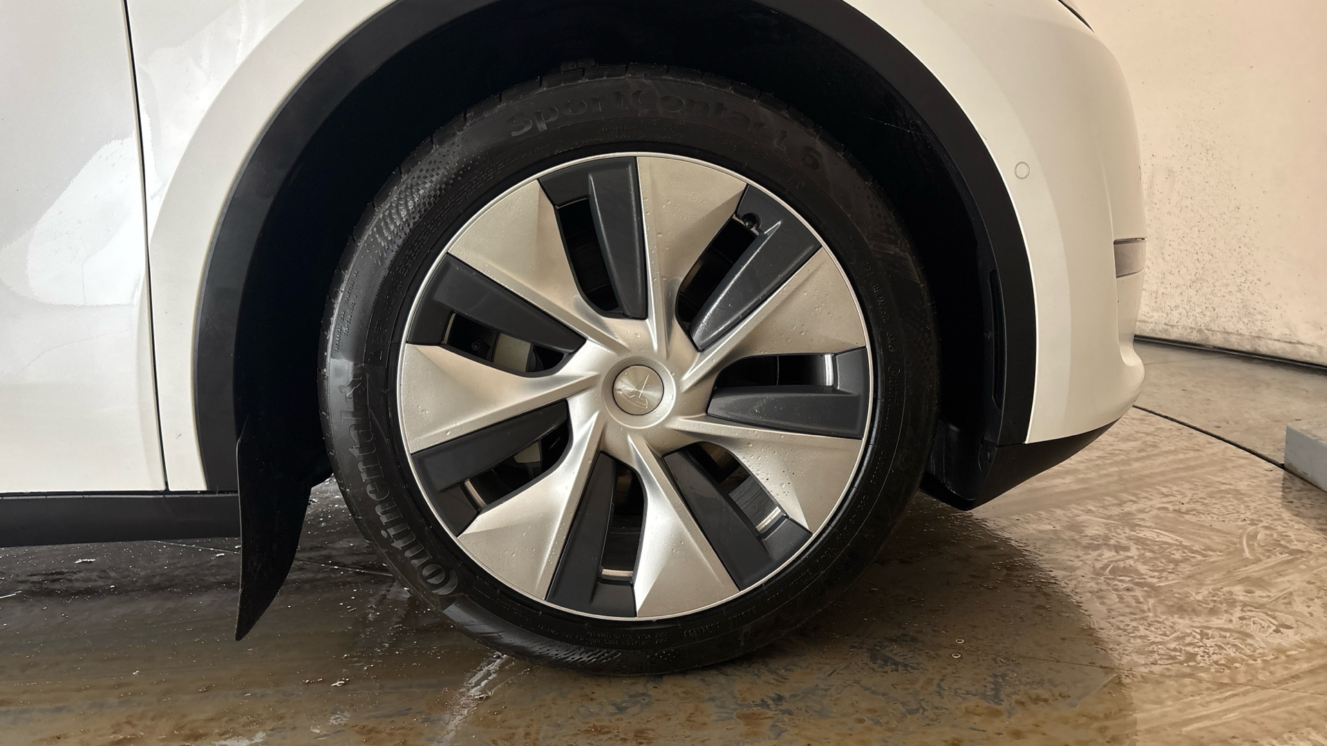 4027784 Long Range AWD 5dr Auto