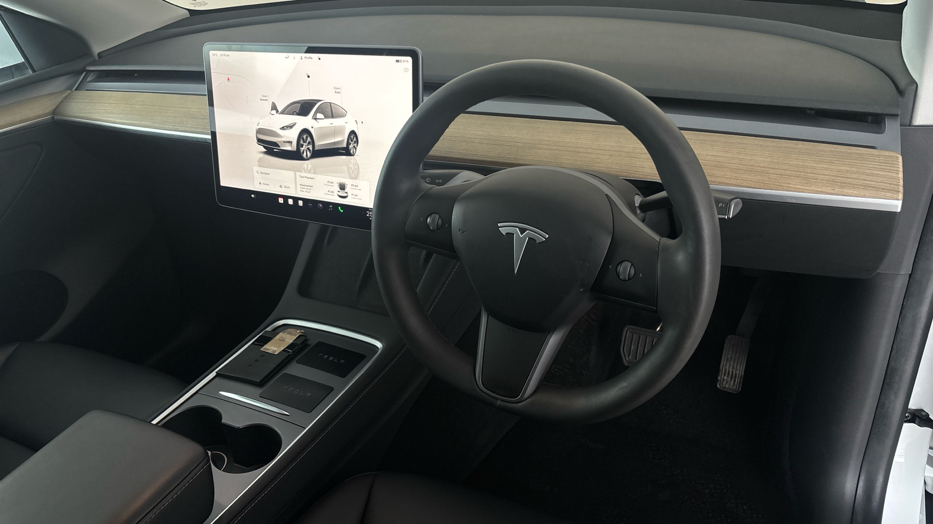 4020713 Long Range AWD 5dr Auto