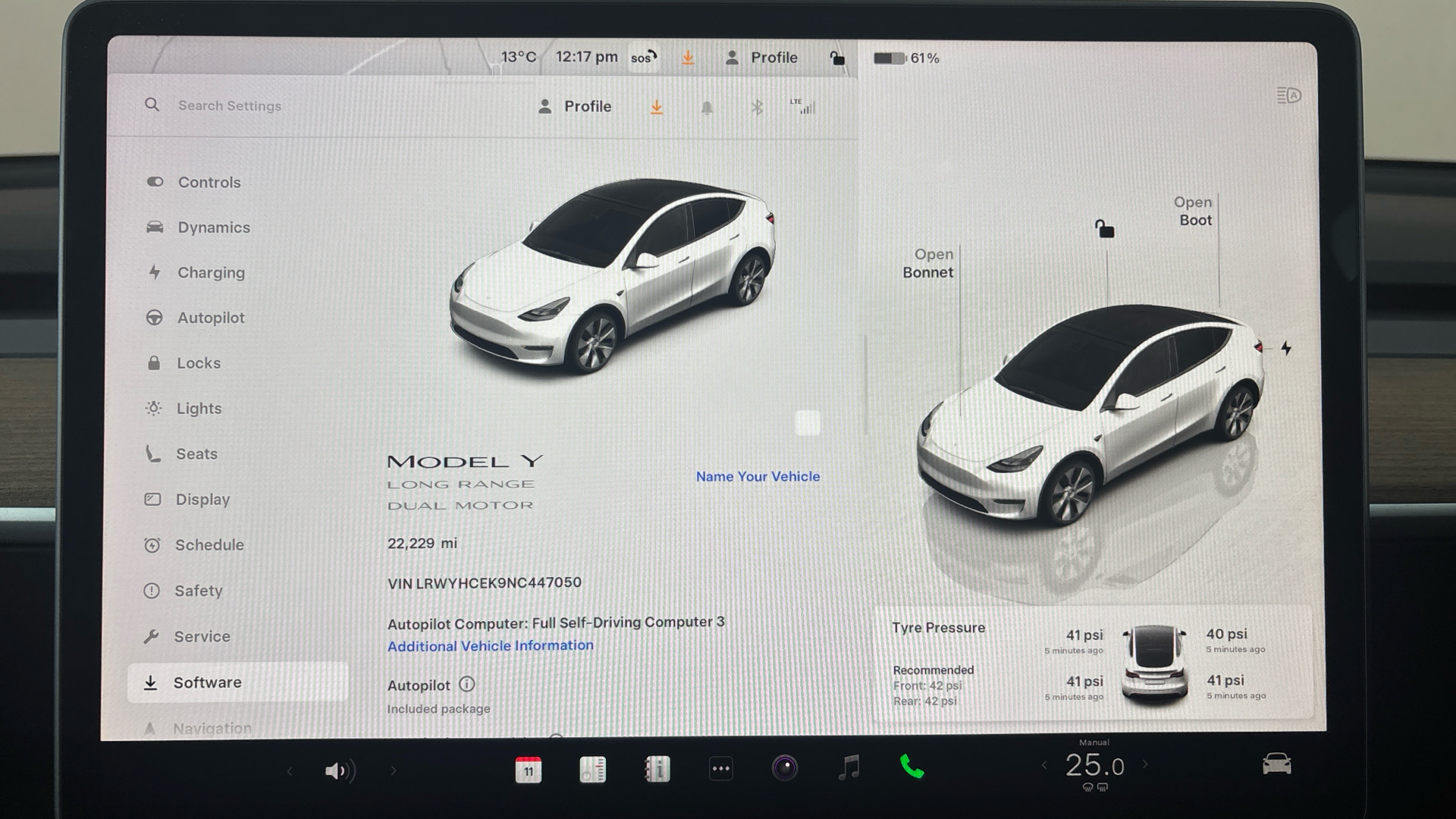 4020713 Long Range AWD 5dr Auto