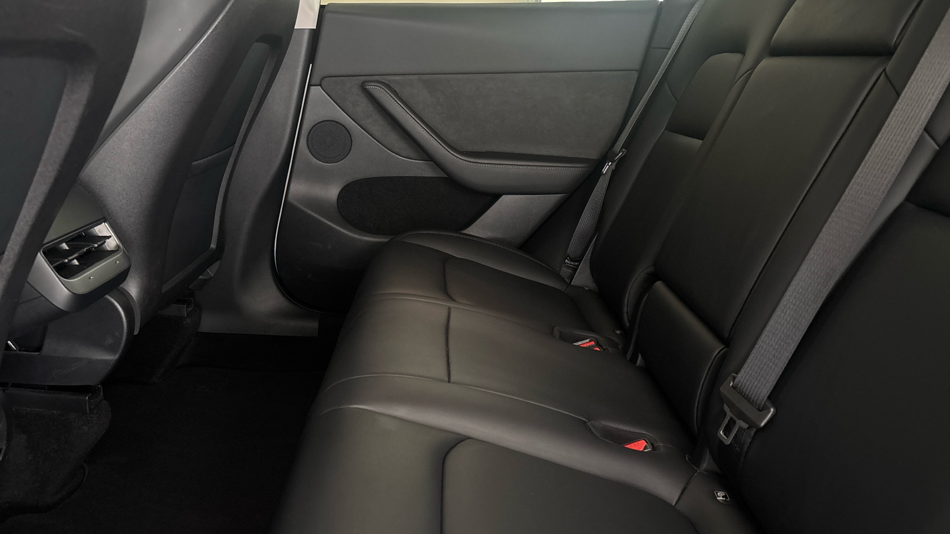 4020713 Long Range AWD 5dr Auto