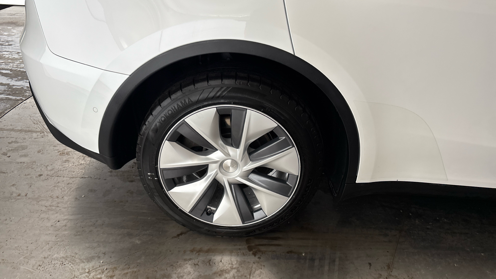 4020658 Long Range AWD 5dr Auto