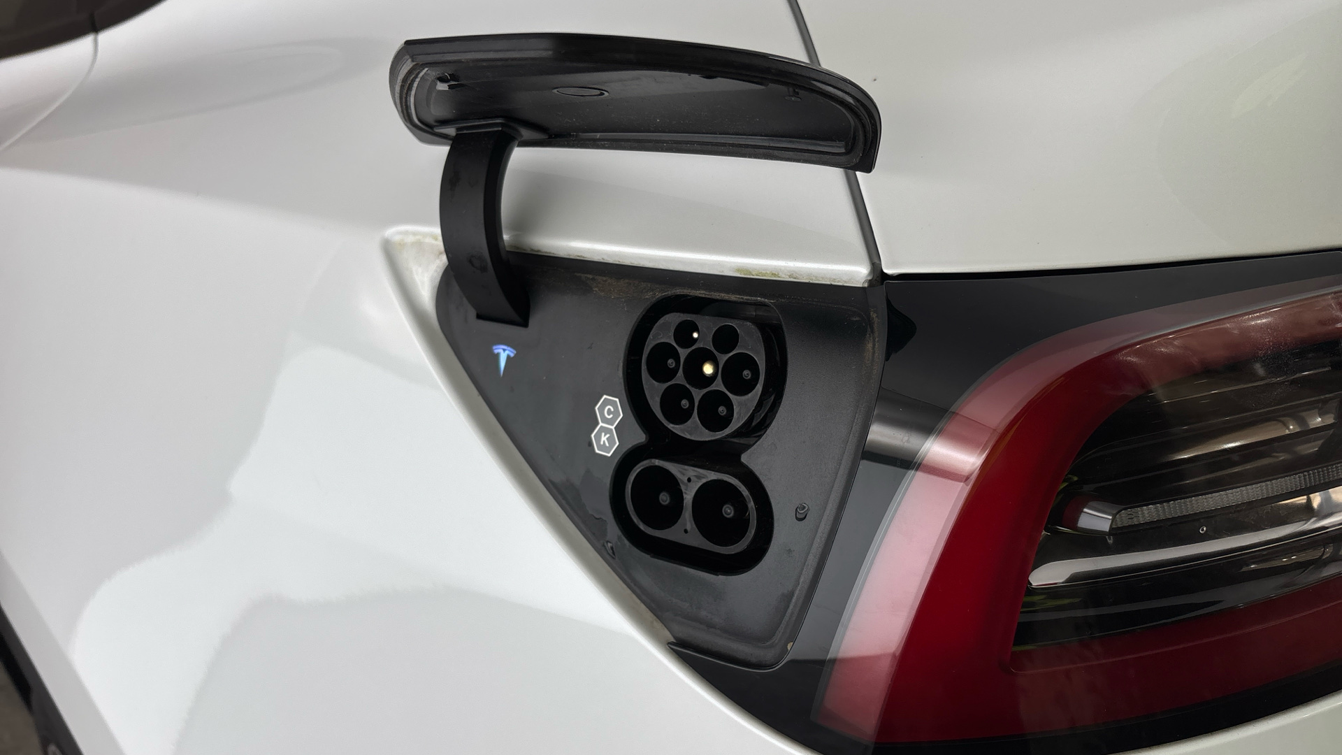 4020669 Long Range AWD 5dr Auto