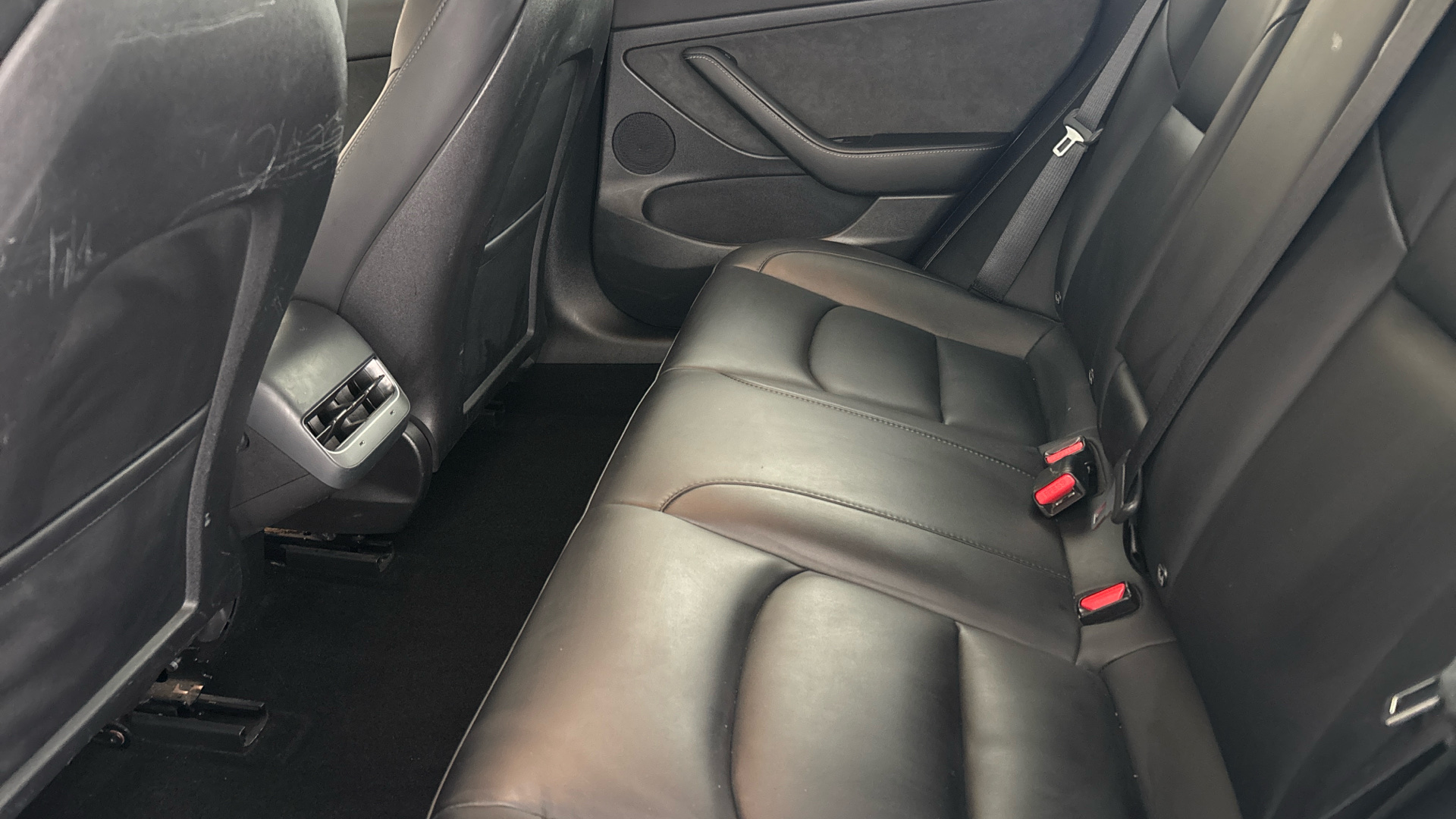 4027761 Long Range AWD 4dr Auto