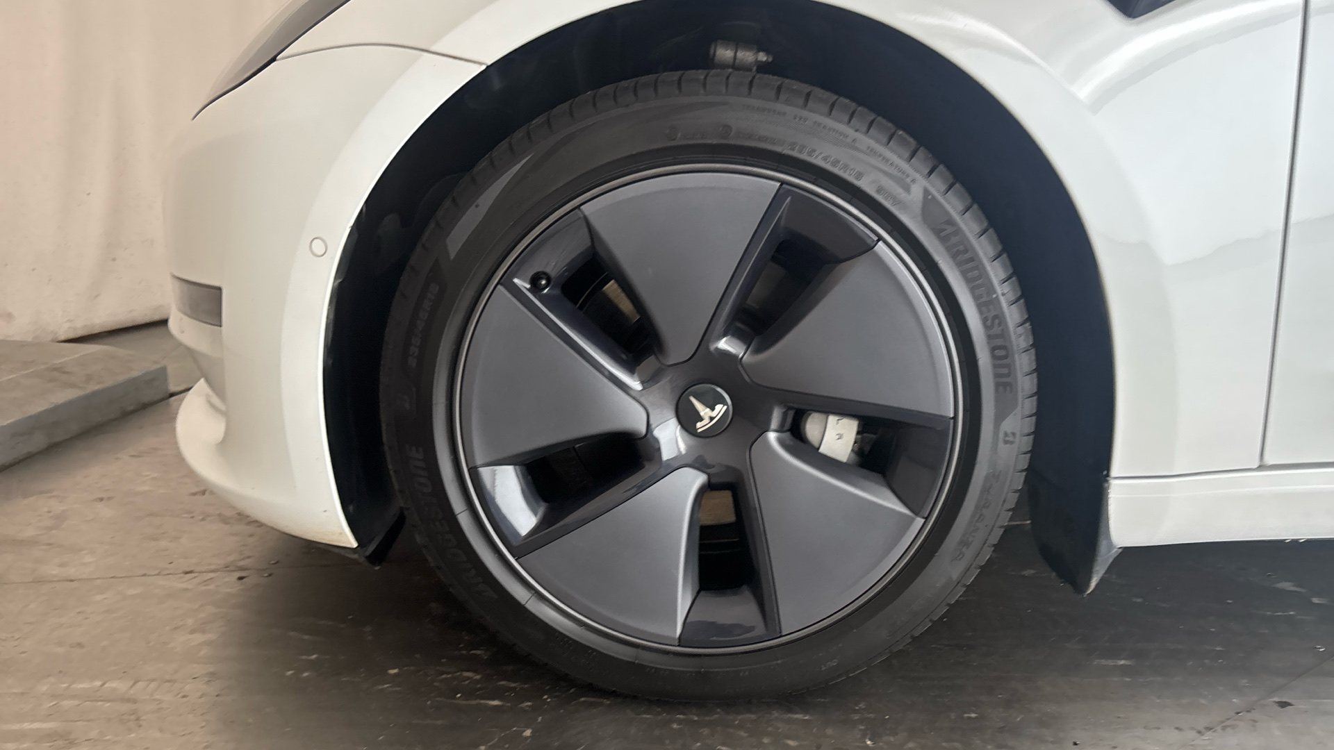 TESLA MODEL 3 MODEL 3 SALOON Long Range AWD 4dr Auto