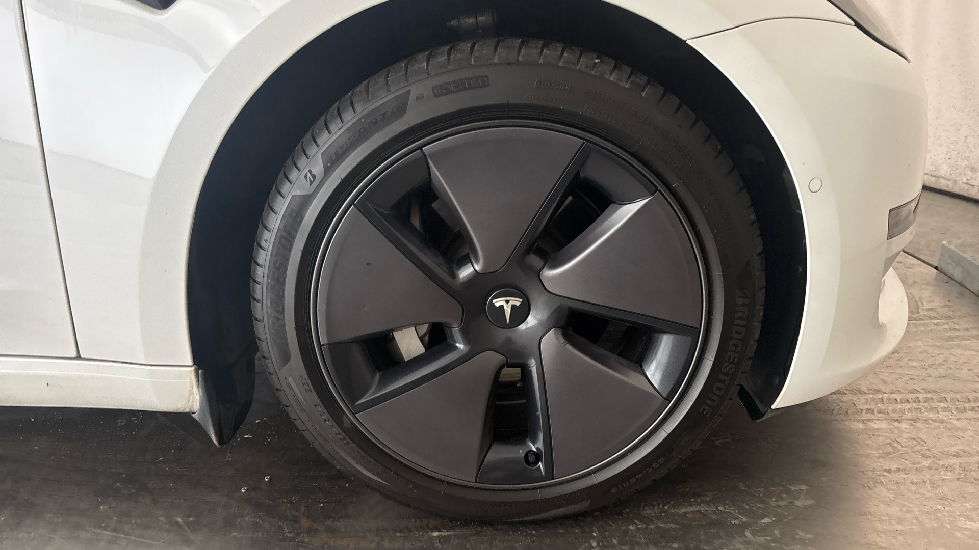 TESLA MODEL 3 MODEL 3 SALOON Long Range AWD 4dr Auto