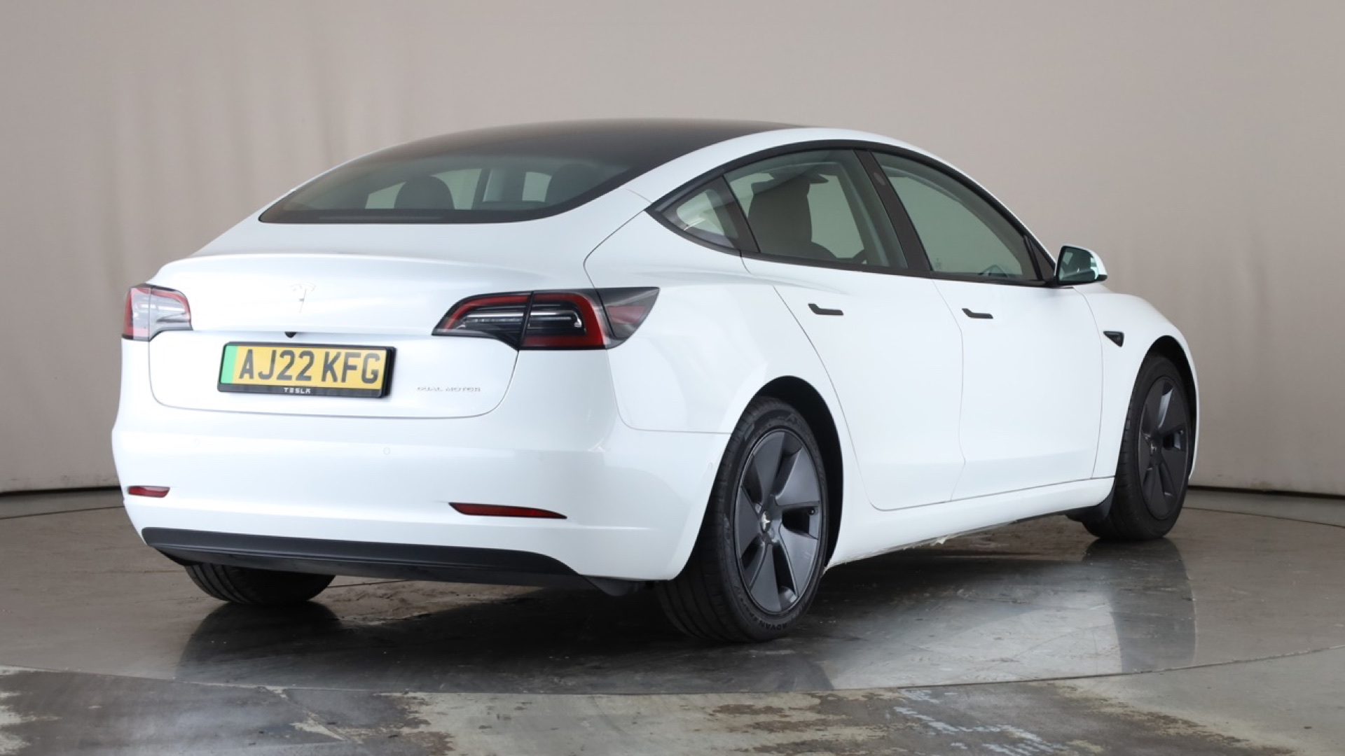 Tesla Model 3 Long Range AWD 4dr Auto